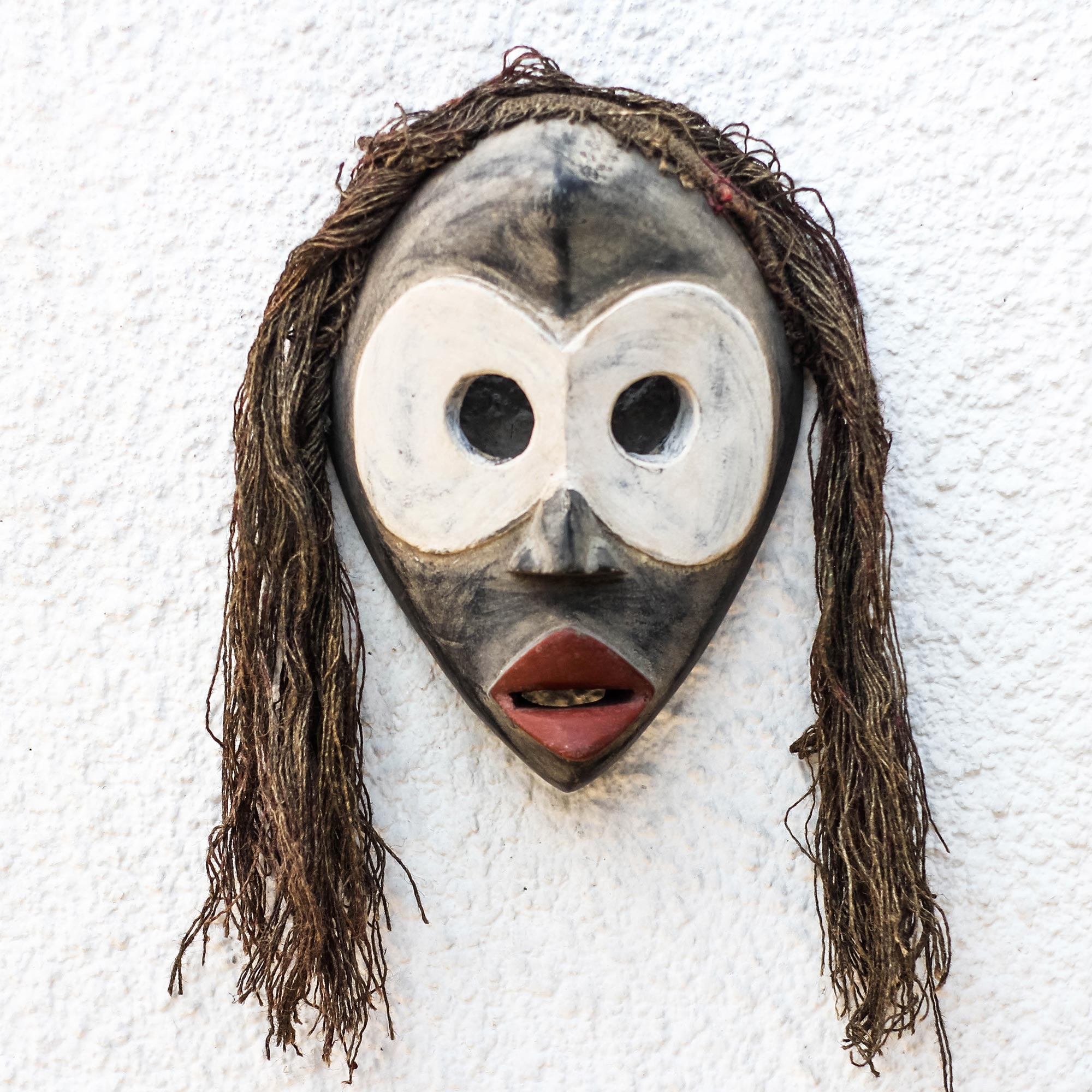 Premium Hand-Carved Dan Tribe African Mask – Authentic Wall Decor