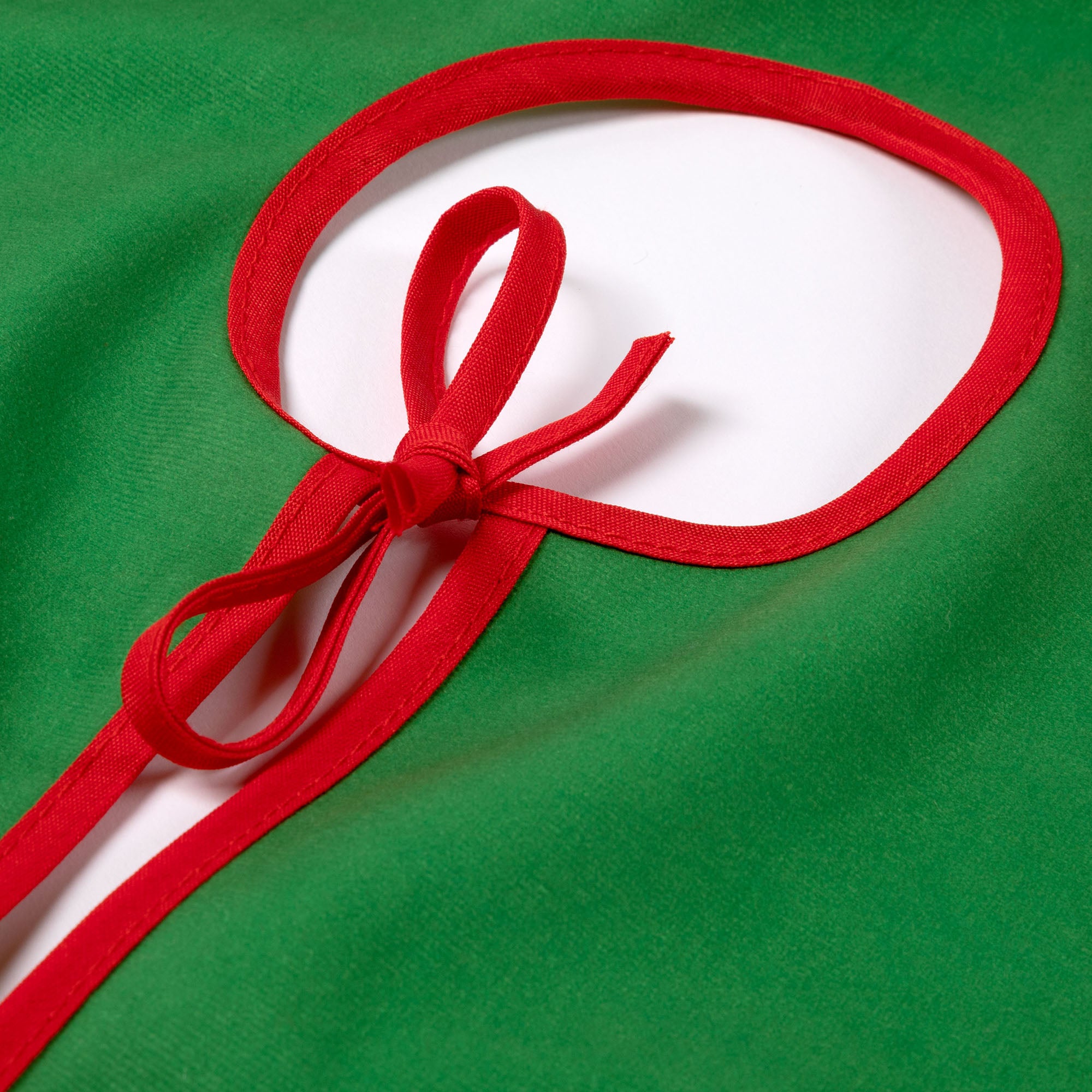 Premium Christmas Tree Skirt for Pet Lovers