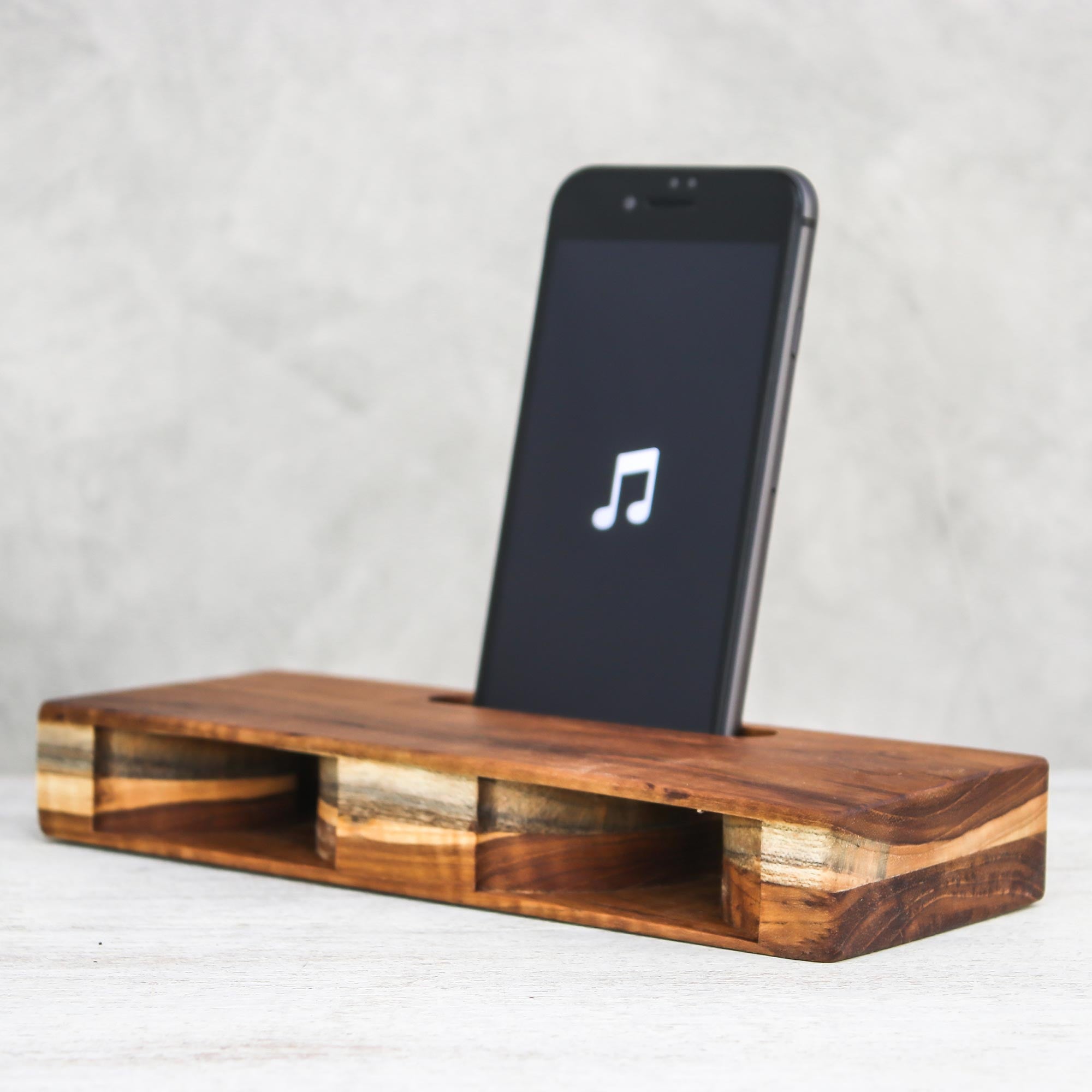 Premium Teak Symphony: Handcrafted Wooden Phone Speaker from Thailand