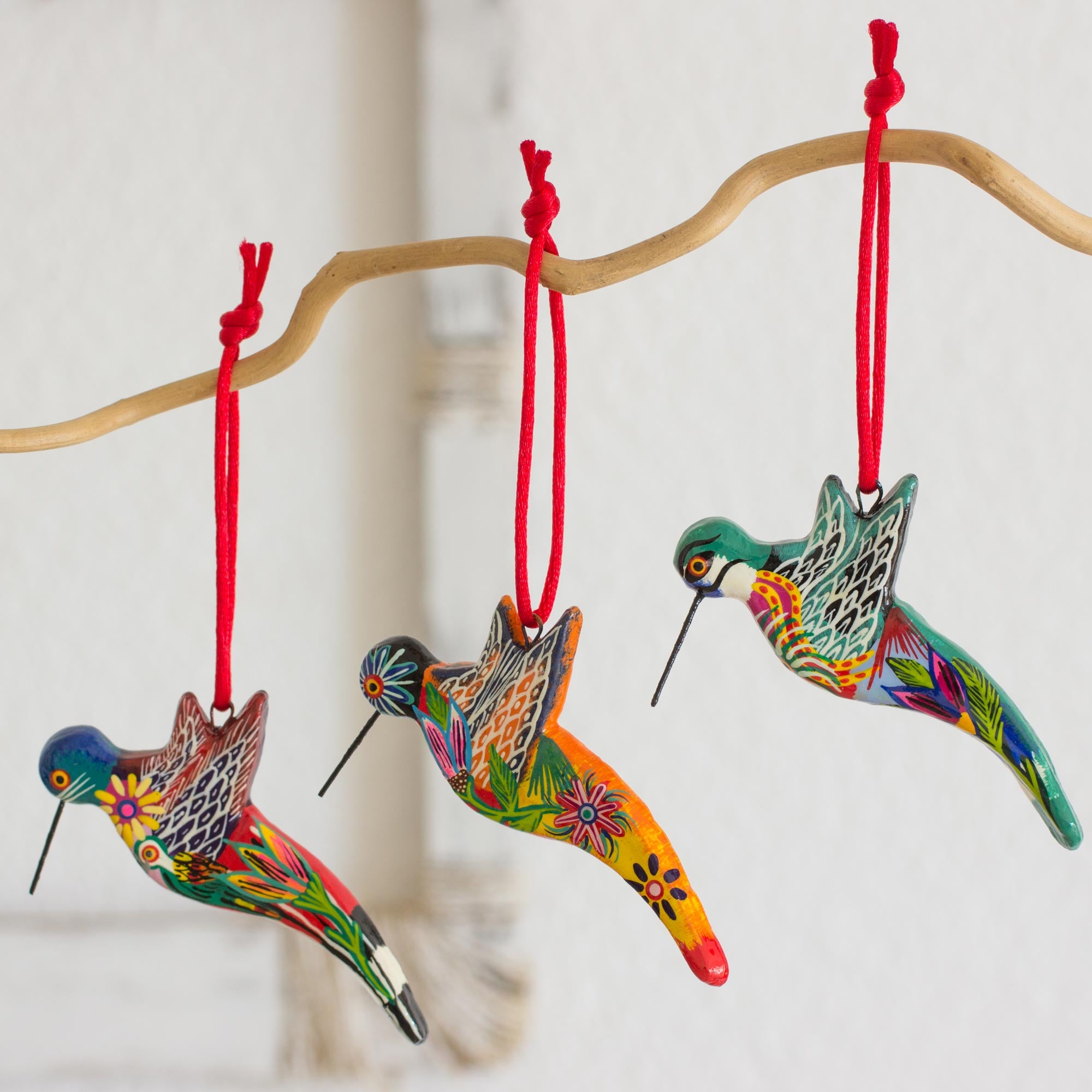 Premium Hummingbird Ceramic Ornament Collection - Ultimate Handcrafted Set