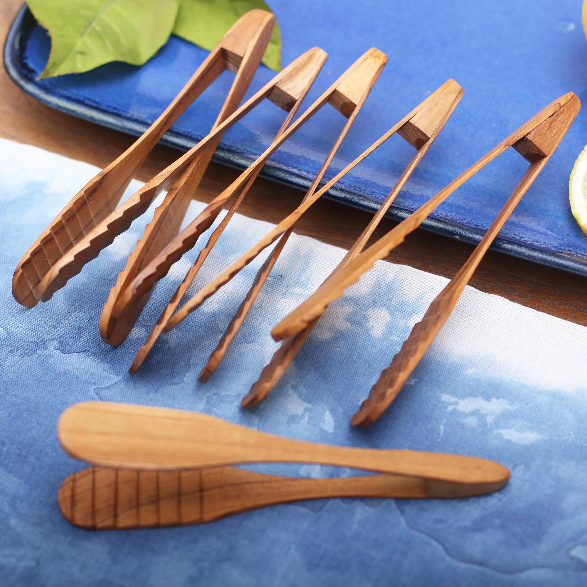 Premium Handcrafted Teak Wood Serving Tongs - Set of 6, Artisan-Crafted in Bali