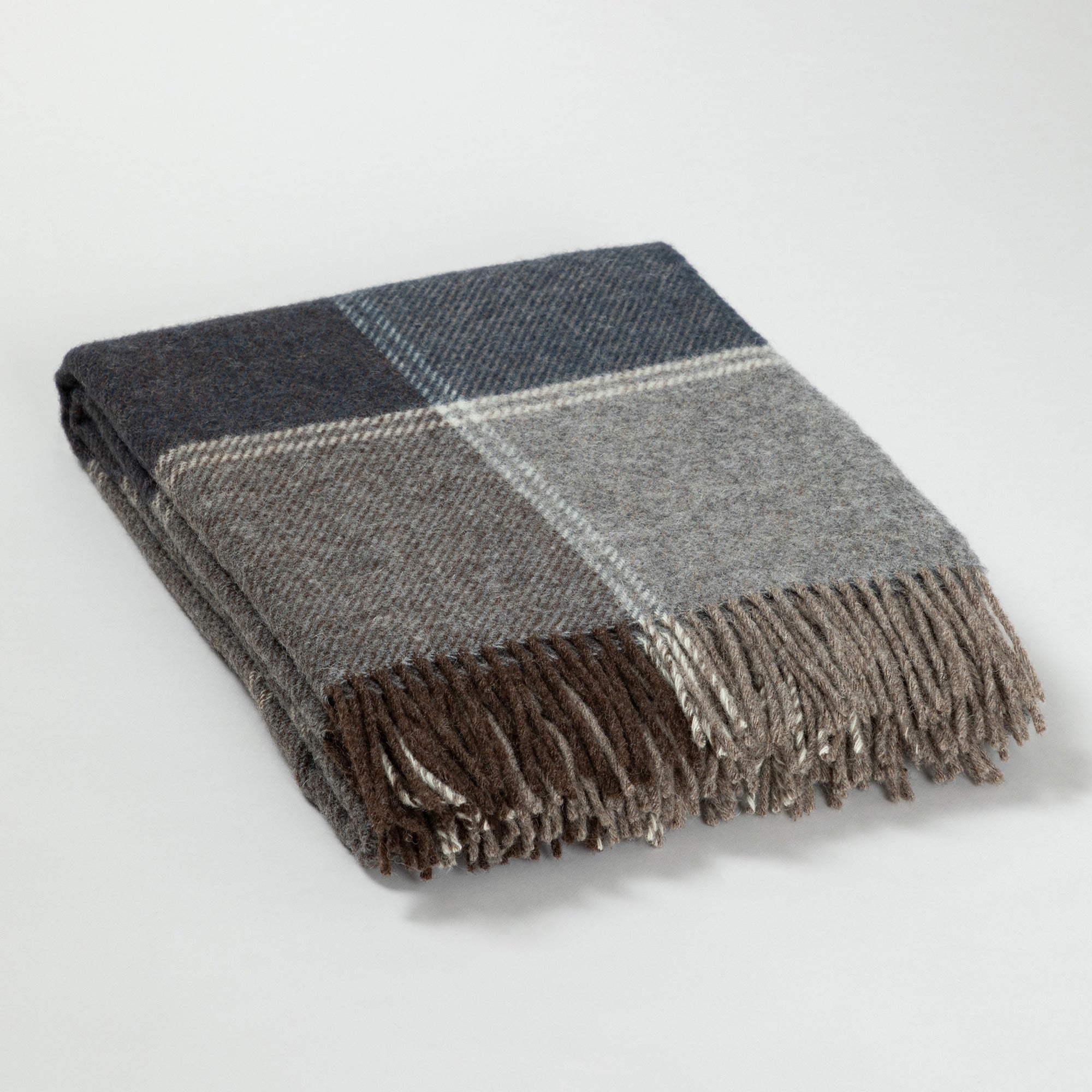 Premium Ukrainian 100% Wool Fringed Throw Blanket - Ultimate Warmth & Style