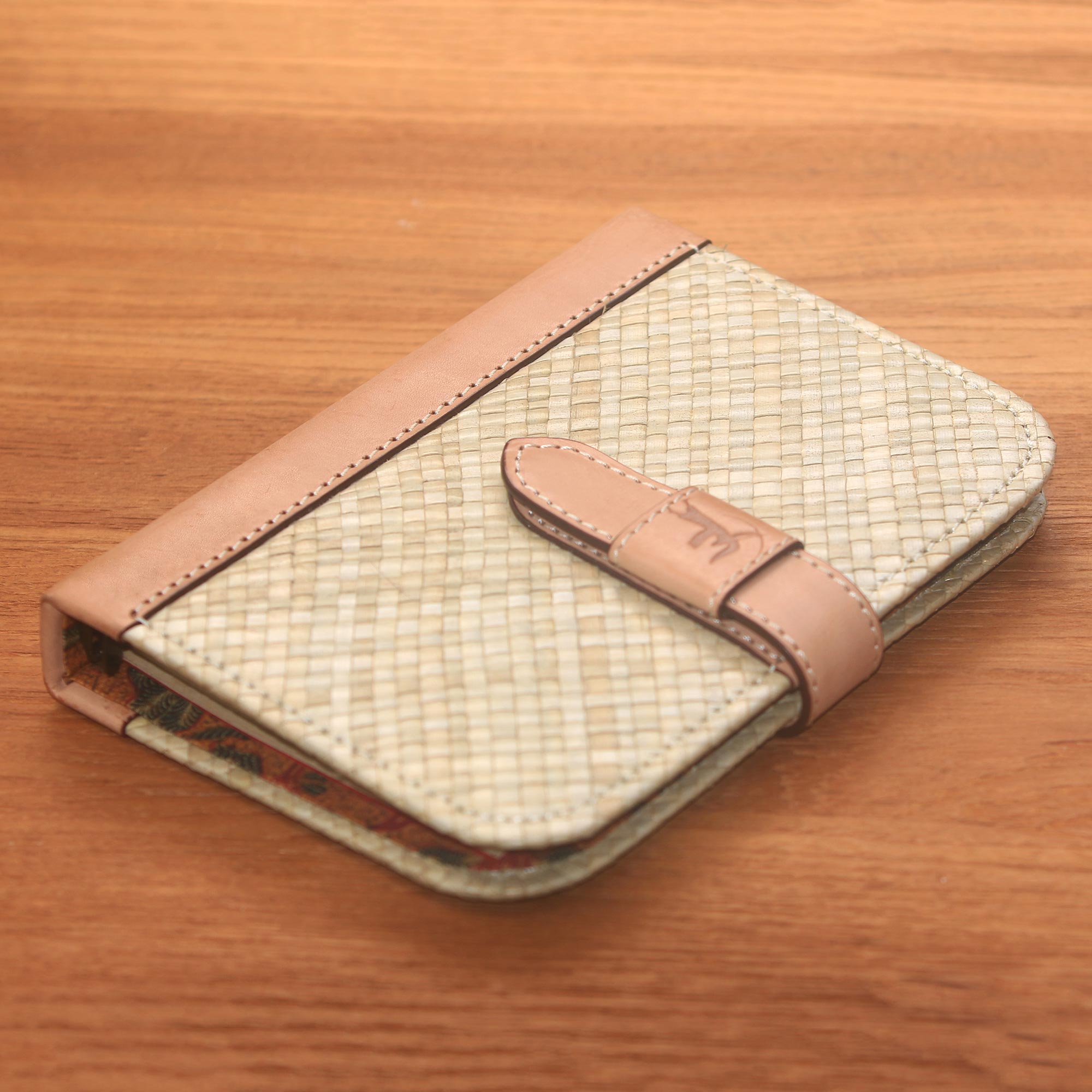 Premium Archer's Mark Beige Woven Pandanus Leaf Journal Binder - Ultimate Craftsmanship