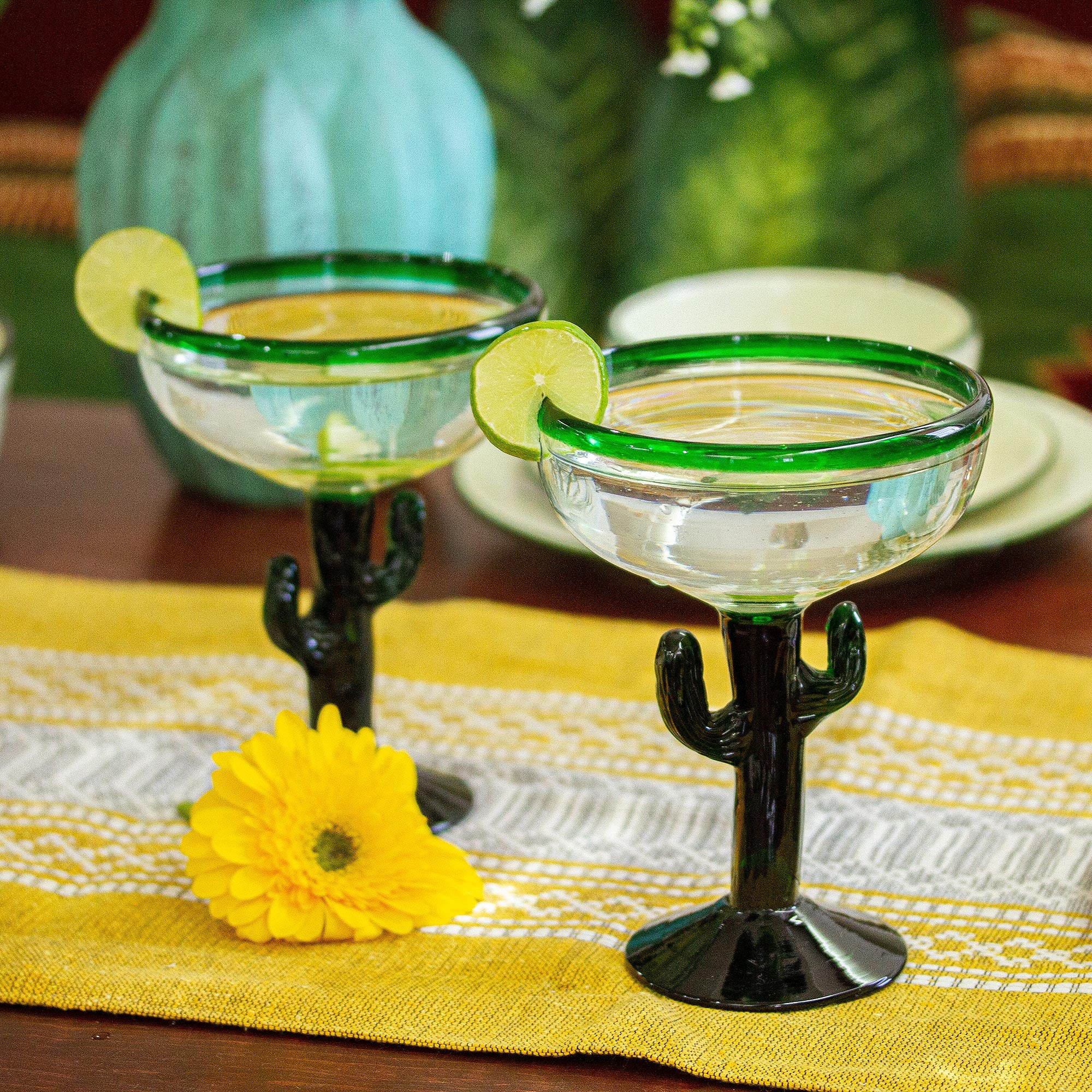 Premium Hand Blown Saguaro Cactus Margarita Glasses - Eco-Friendly Set of 4