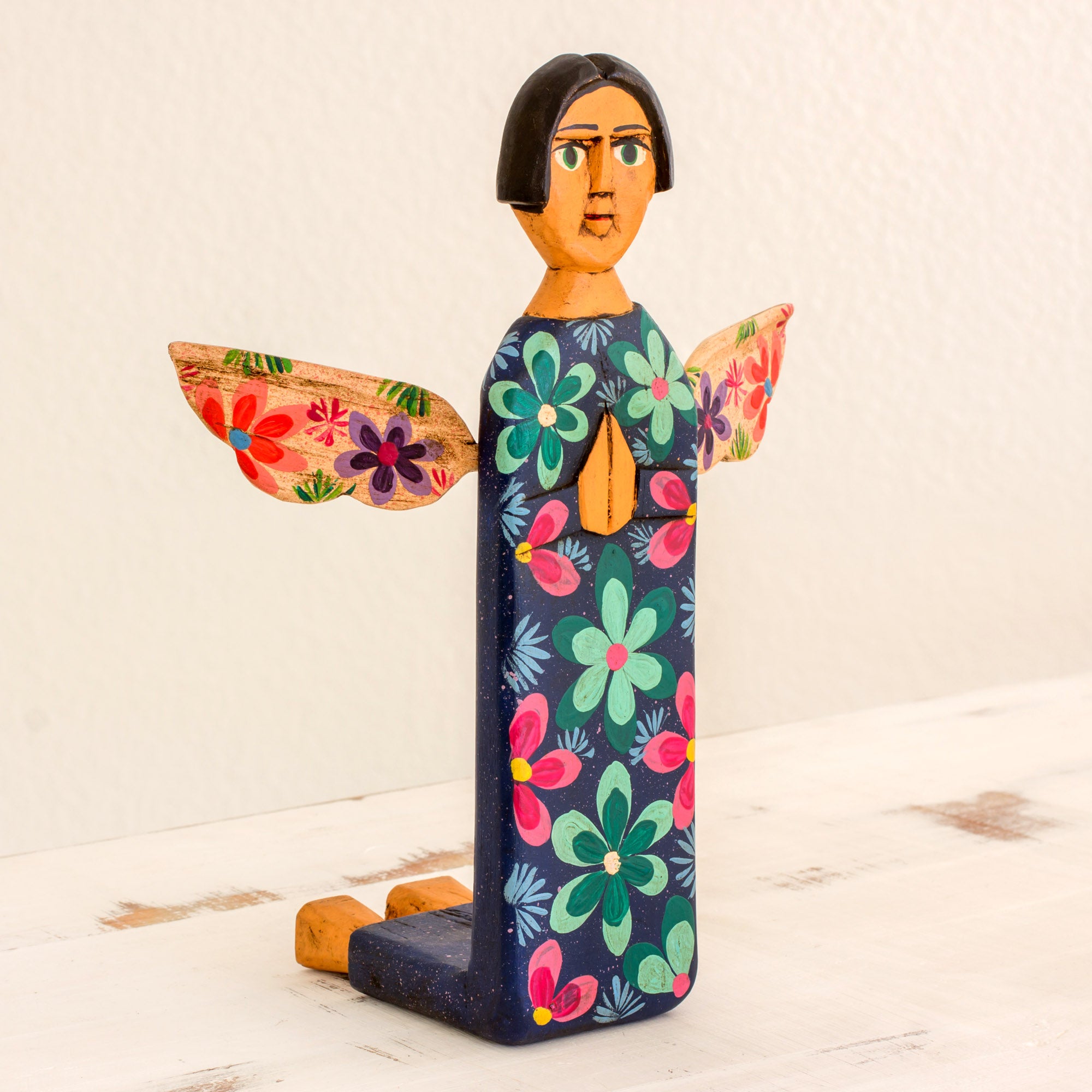 Premium Hand-Carved Wooden Angel Sculpture – Vibrant Guatemalan Artistry