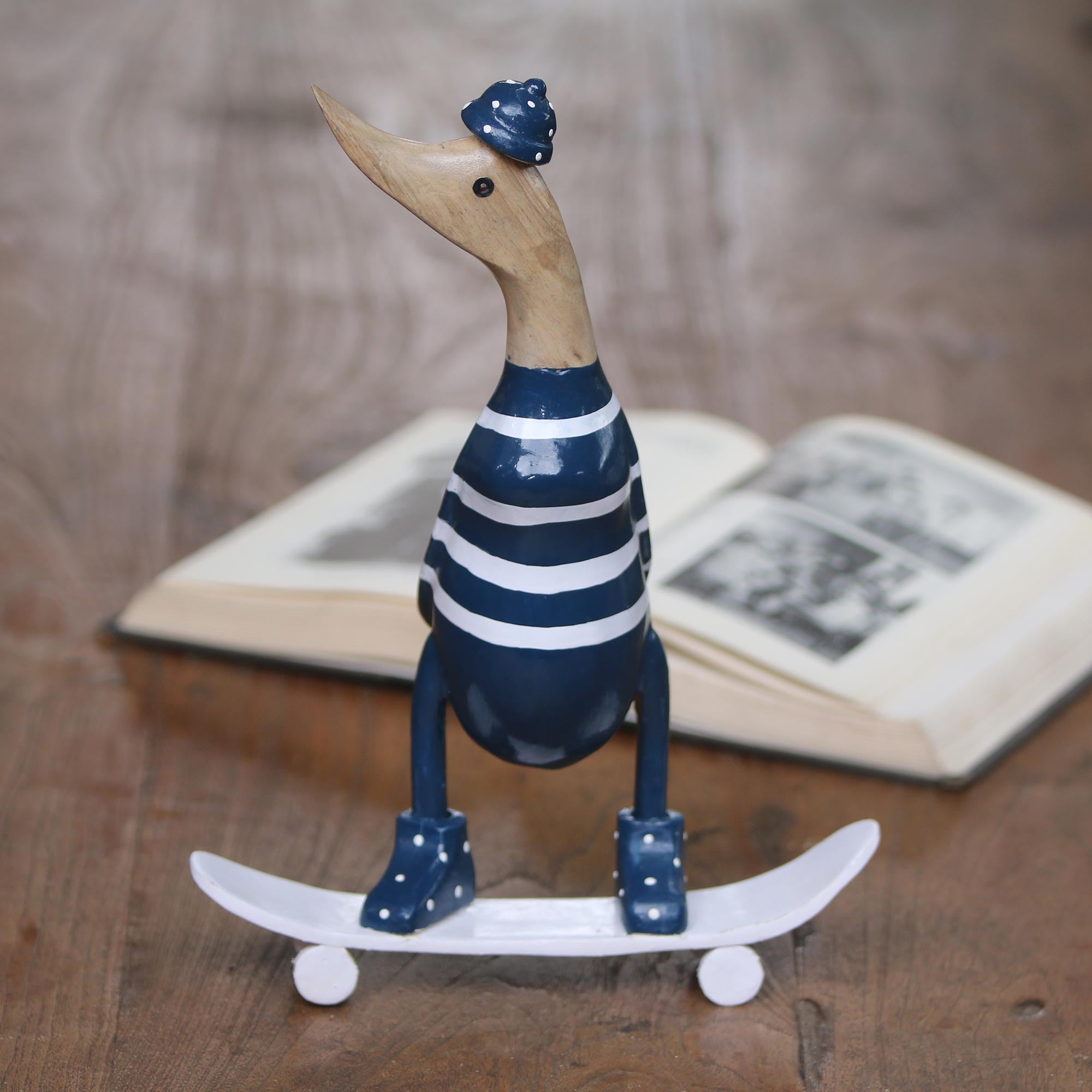 Premium Skateboard Duck Sculpture - Handcrafted Acacia Wood & Bamboo Root Art