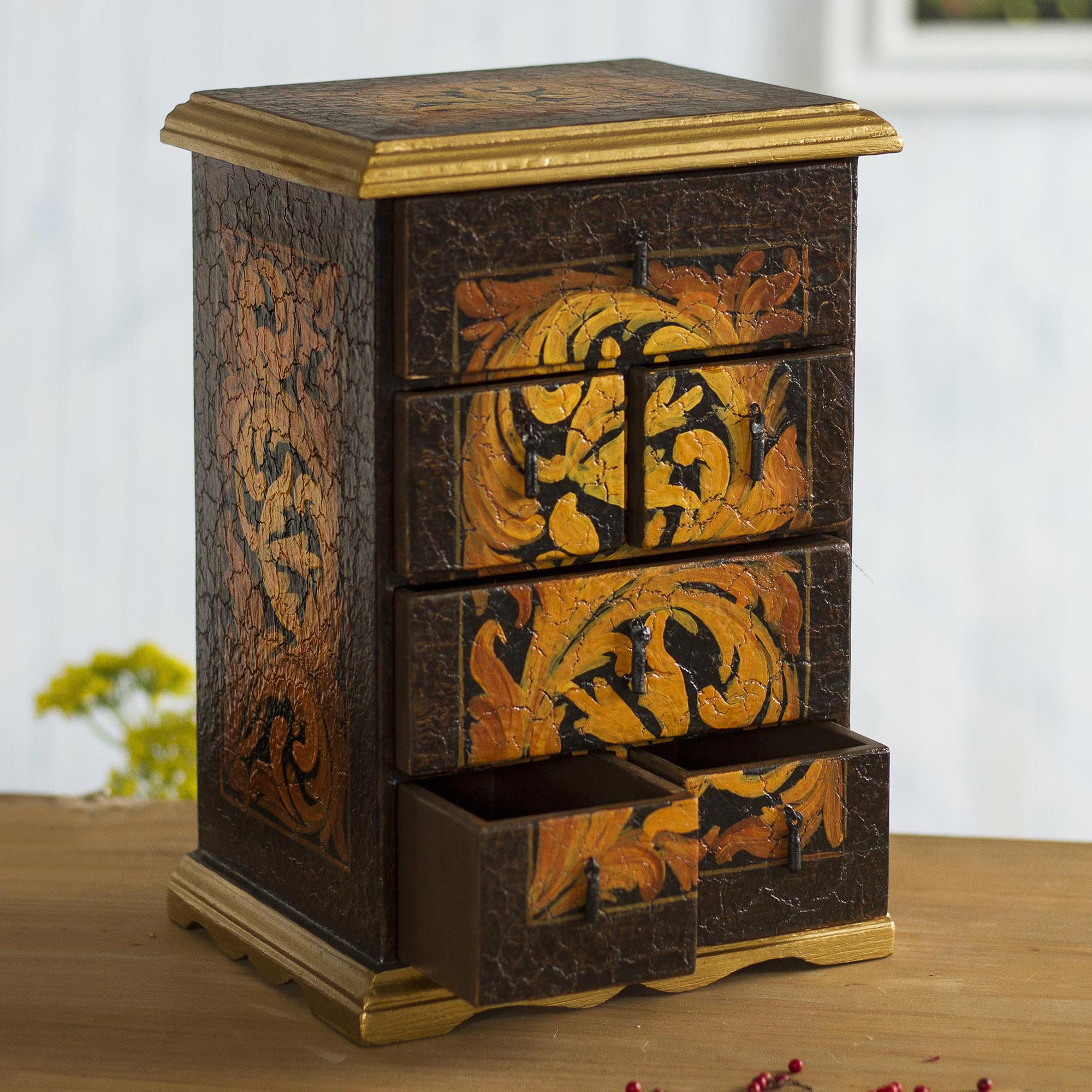 Premium Royal Legacy Cedar Jewelry Chest