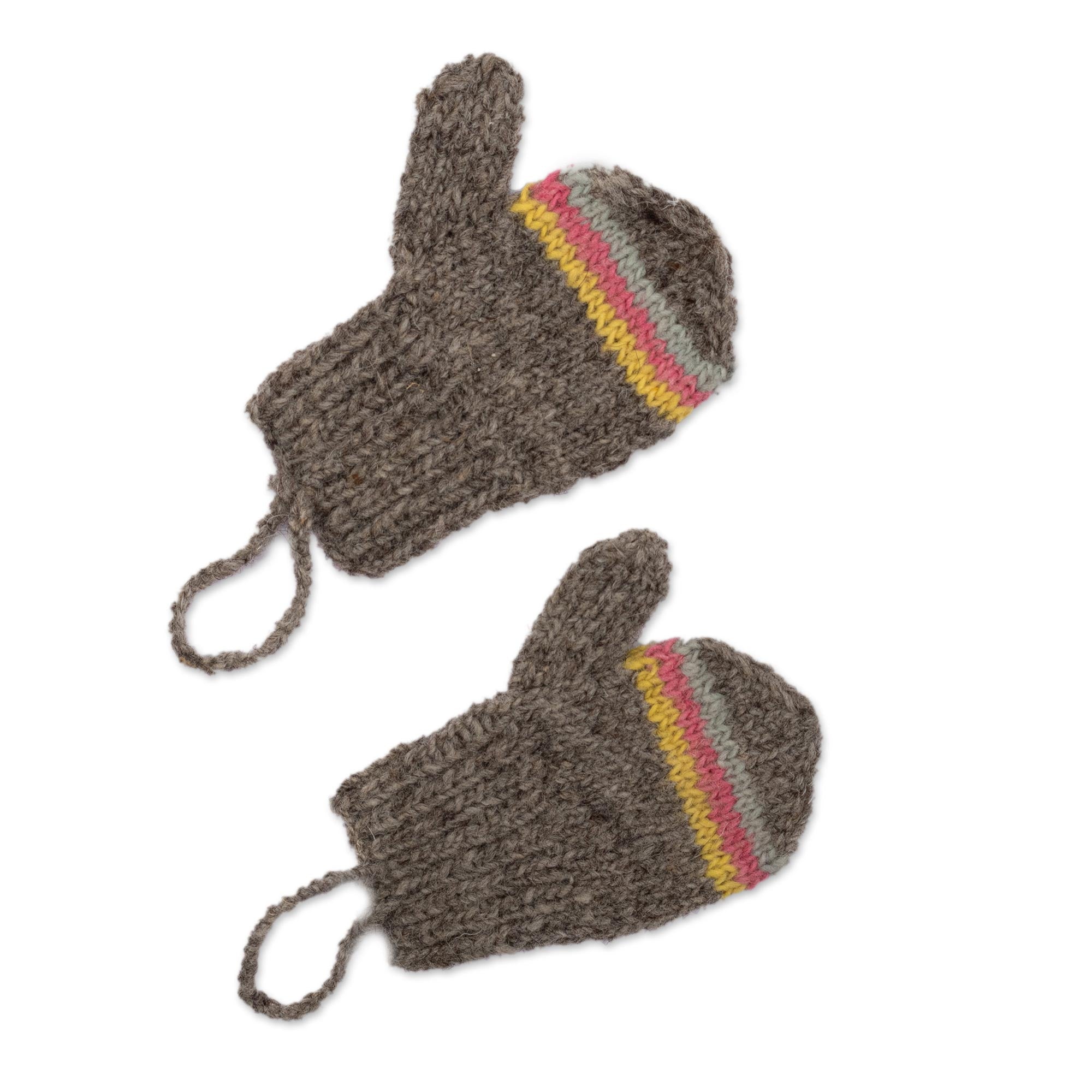 Premium Winter Warmers: Handcrafted Wool Ornaments from Peru (Set of 6)