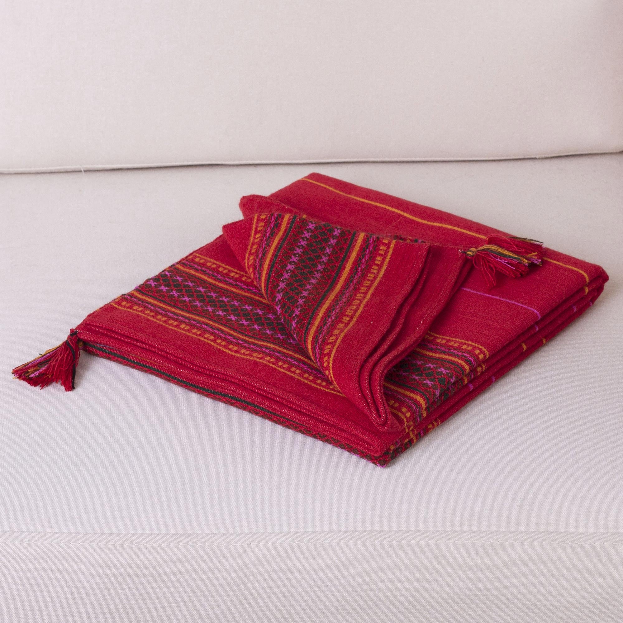 Premium Red Butterfly Alpaca Wool Blend Throw Blanket - Ultimate Comfort