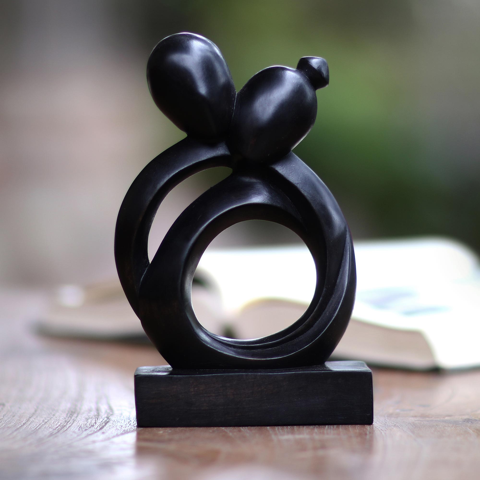 Premium Romantic Suar Wood Sculpture - Handcrafted Abstract Art from Indonesia