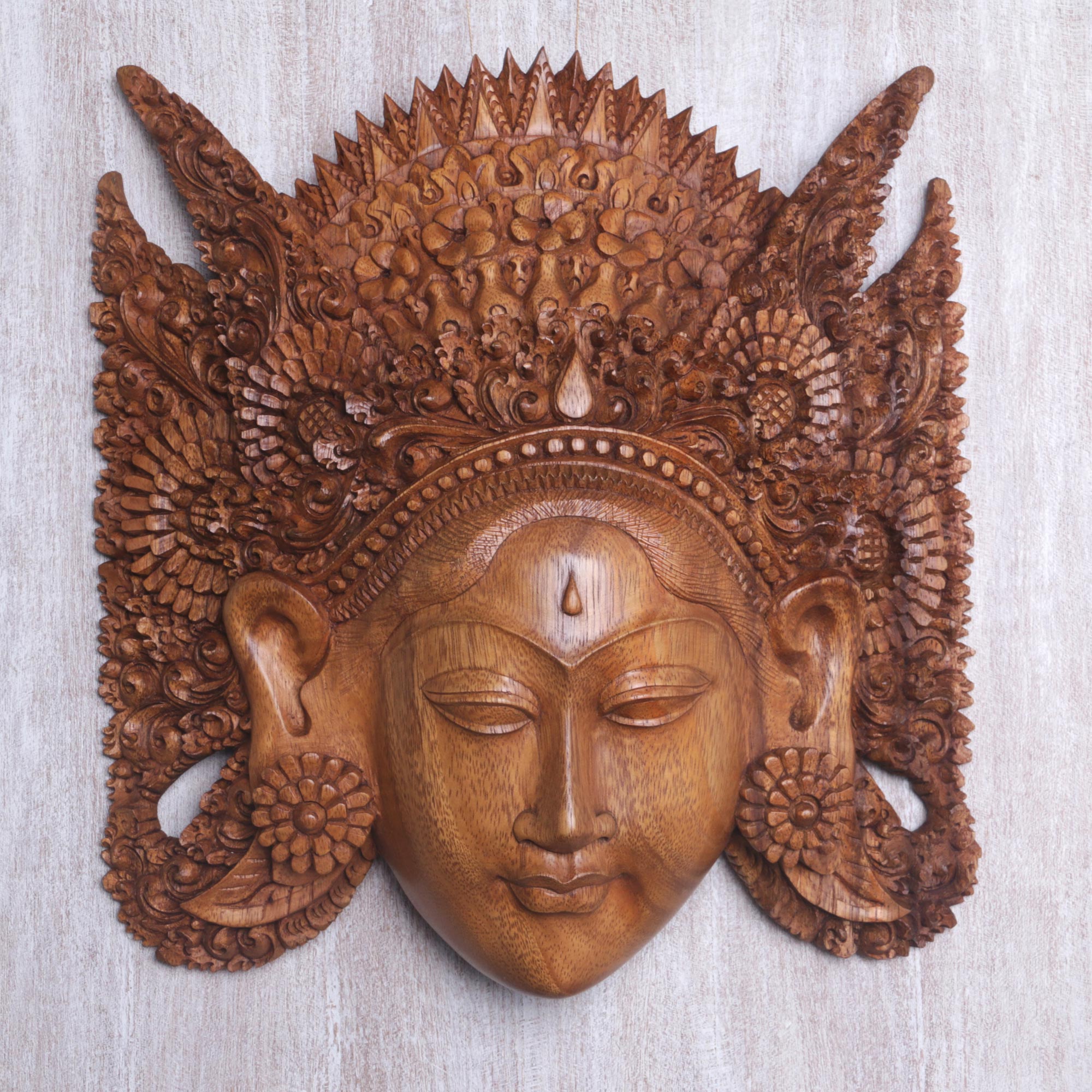 Premium Handcarved Sita Wood Mask – Exquisite Balinese Artistry