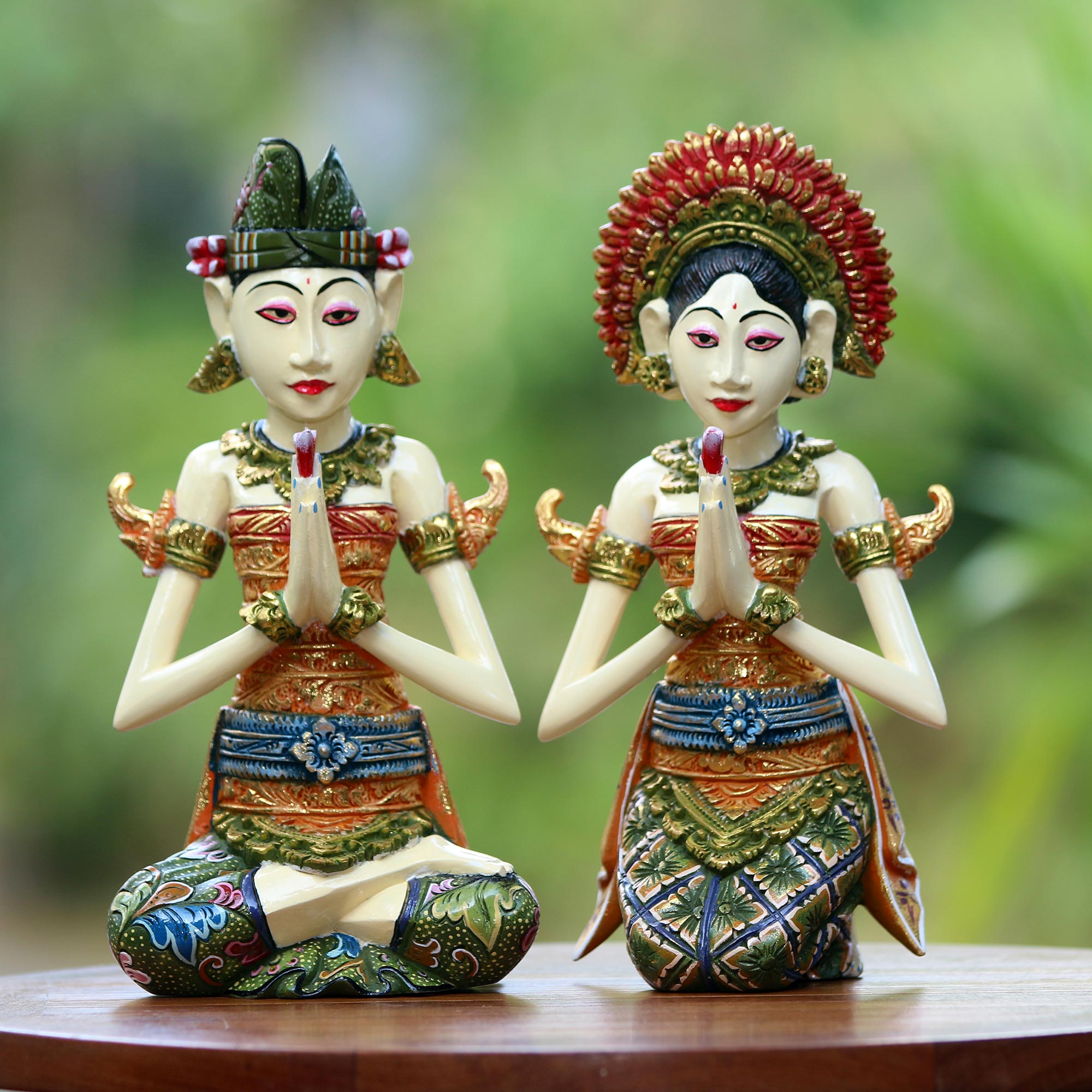 Premium Balinese Wedding Sculptures - Handcrafted Bride & Groom Pair