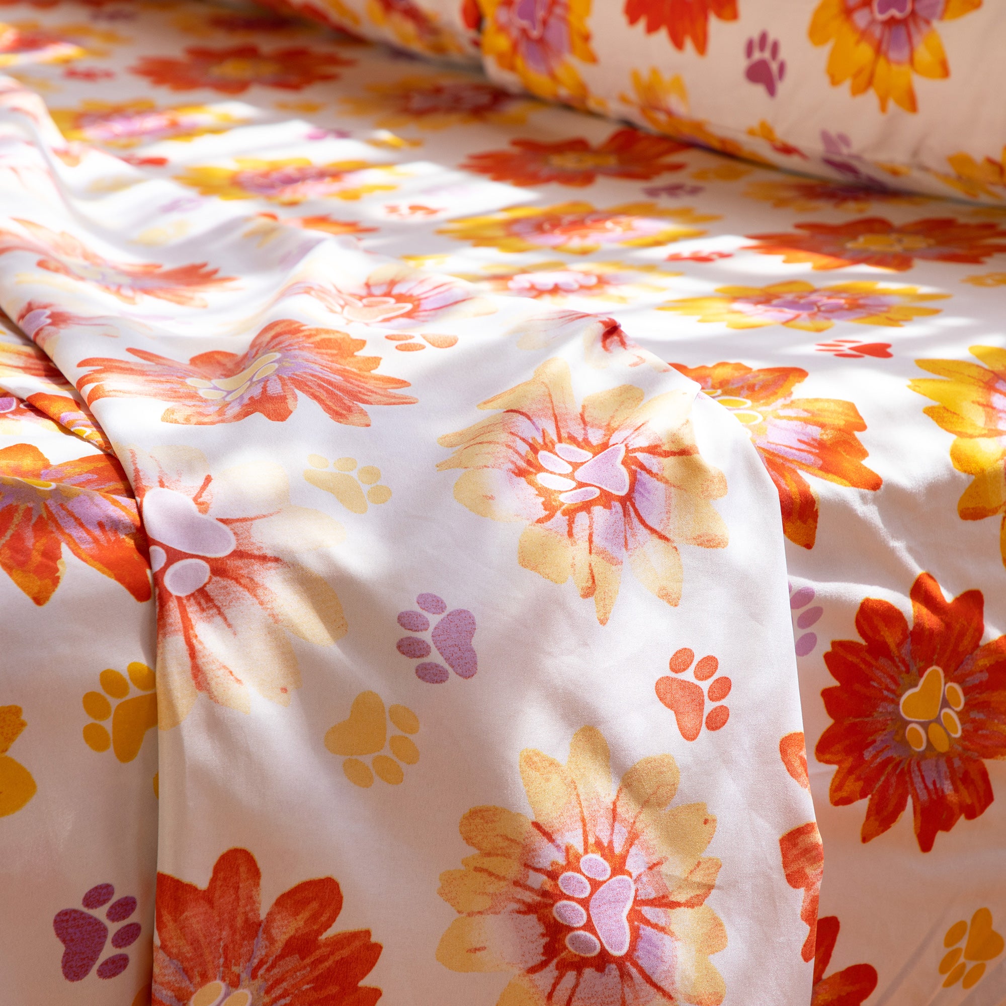 Premium Retro Paws Microfiber Luxury Sheet Set