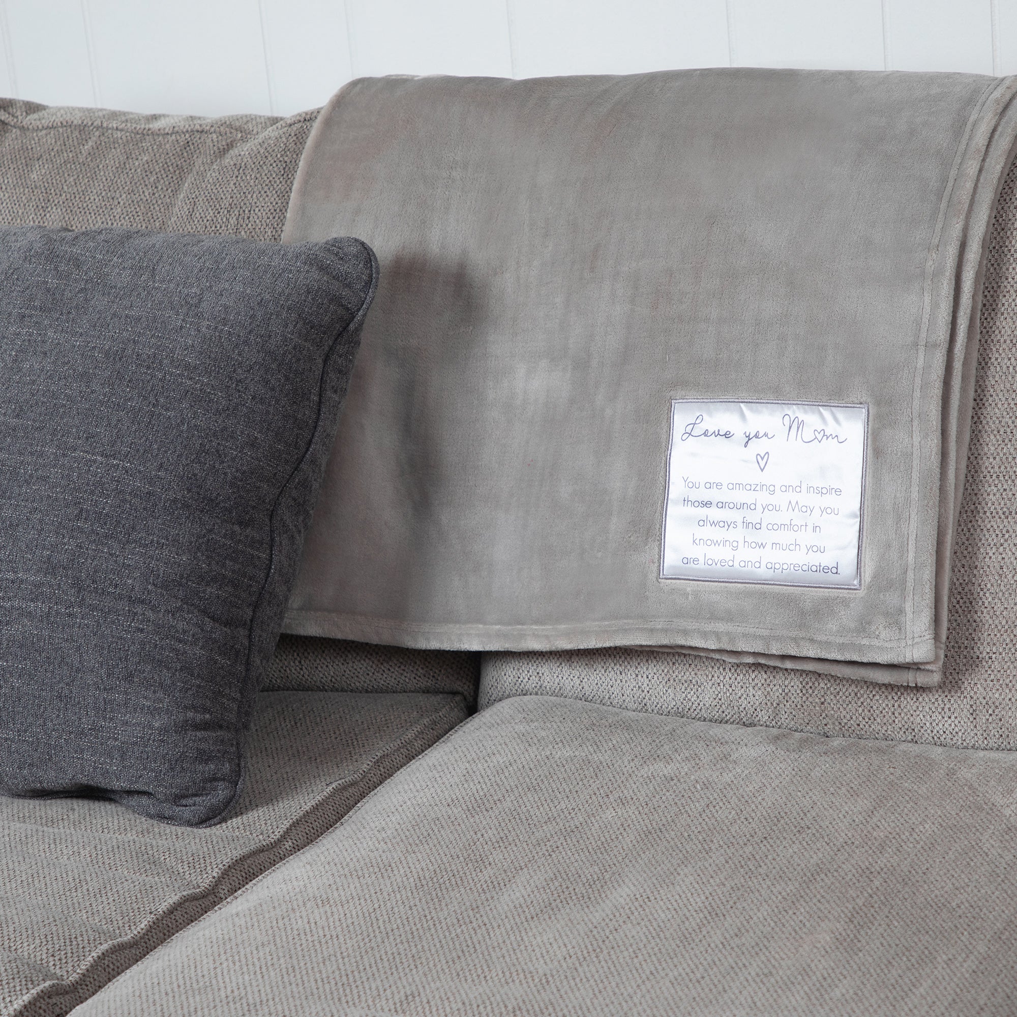 Ultimate Love Cozy Royal Plush Blanket - Premium Gift for Family