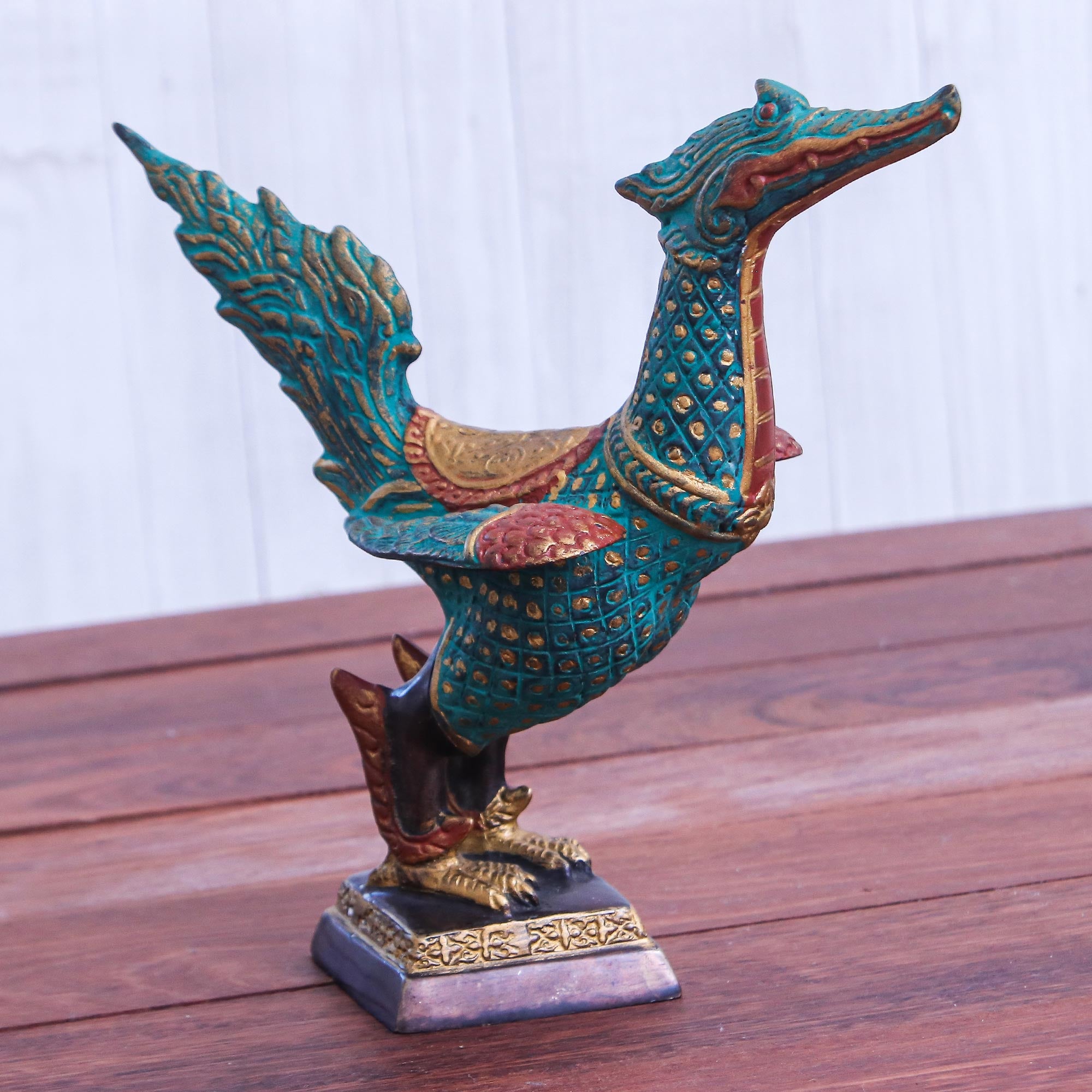 Premium Handmade Brass Thai Swan Sculpture – Elegant Home Décor