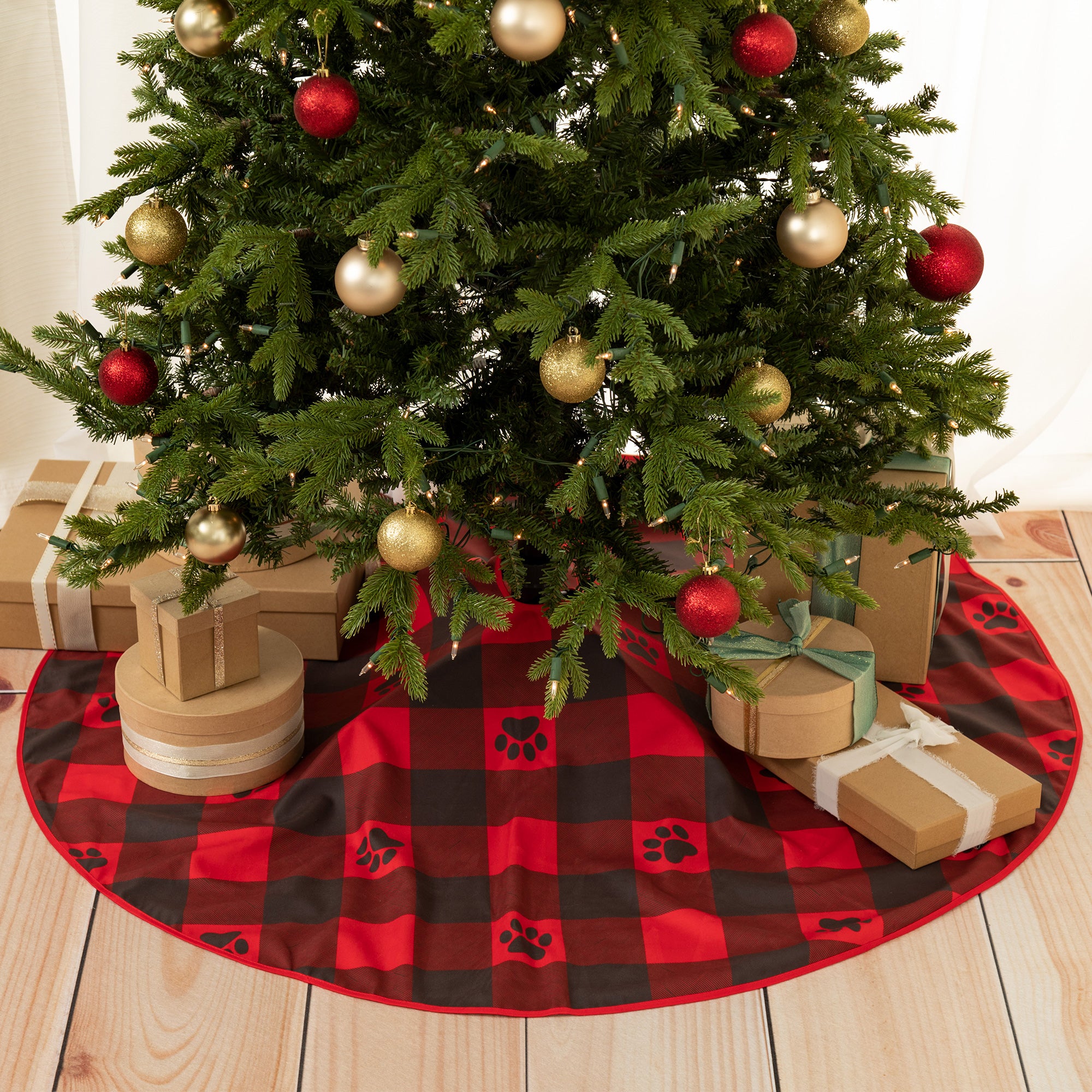 Premium Christmas Tree Skirt for Pet Lovers