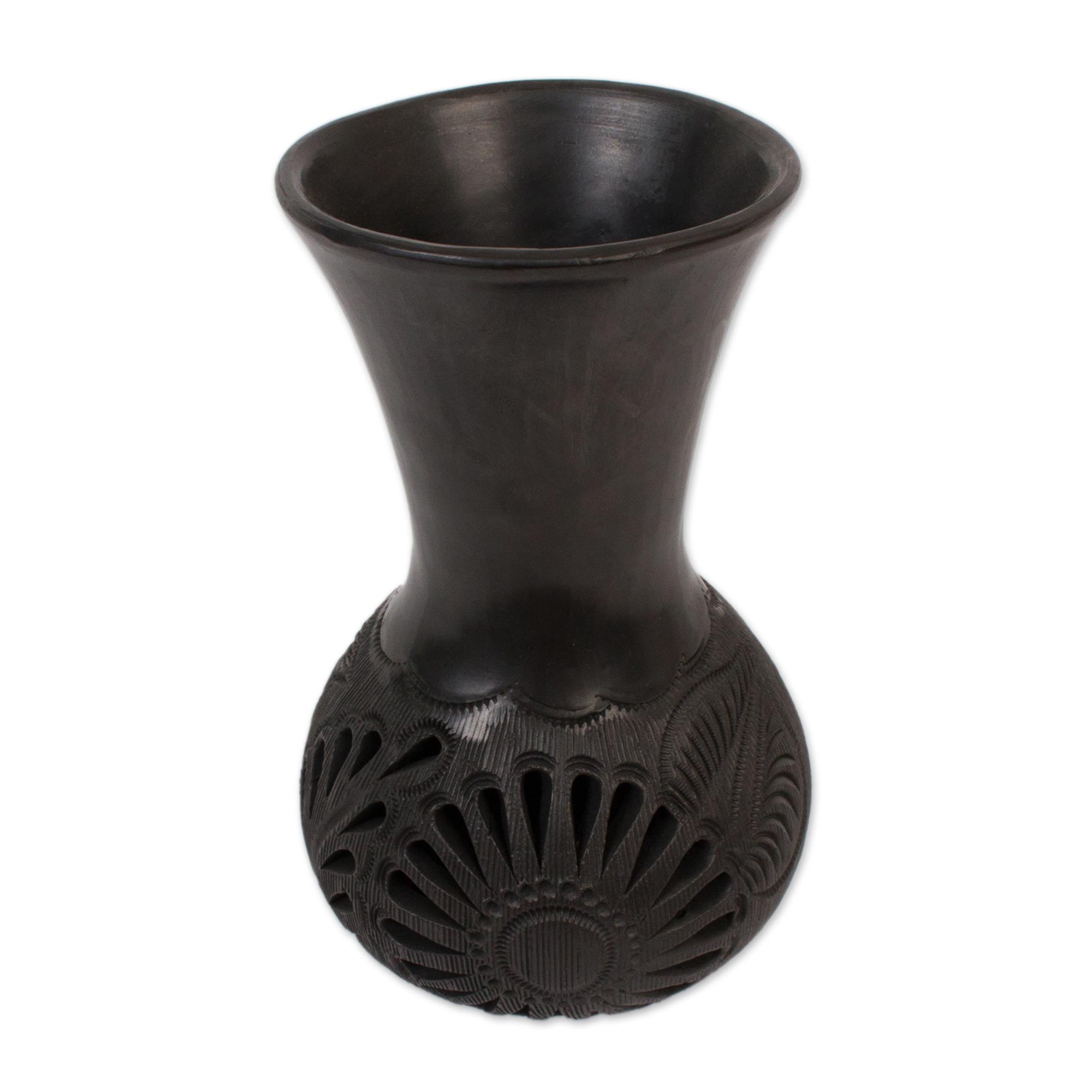 Premium Barro Negro Floral Ceramic Vase – Handcrafted Mexican Artistry