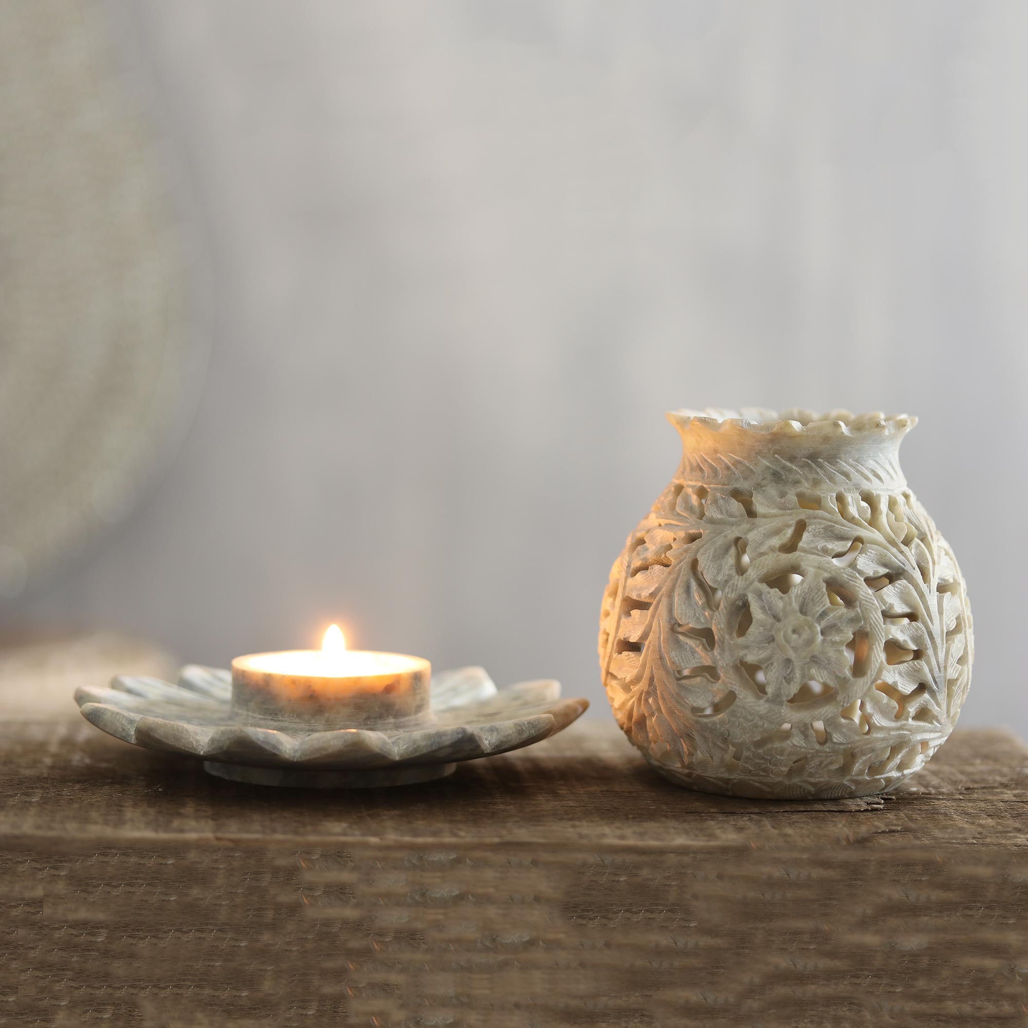 Premium Hand-Carved Soapstone Tealight Holder - Floral Lotus Design