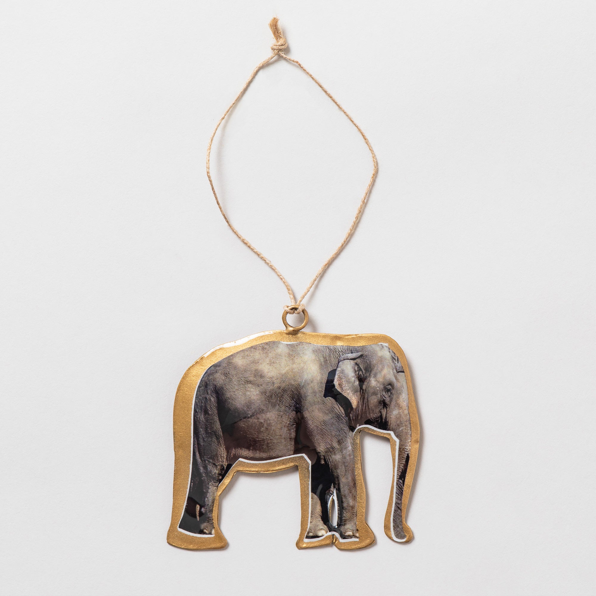 Premium Elephant Metal Ornament - Handcrafted Elegance