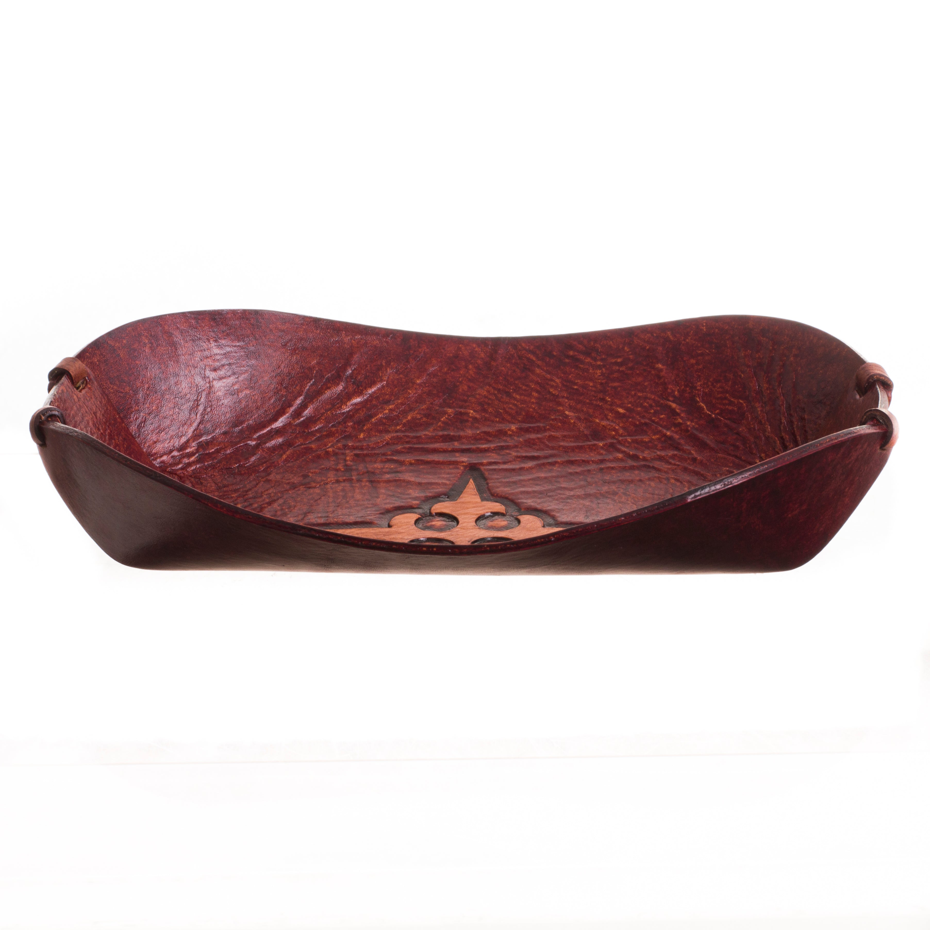 Premium Gothic Leather Catchall – Handcrafted Elegance from Peru