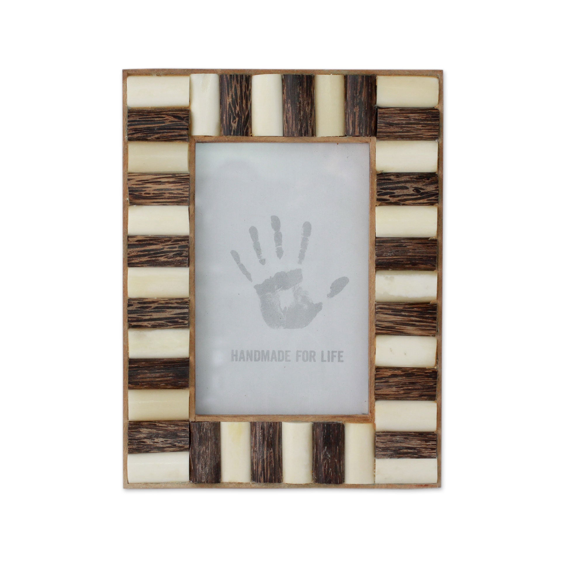 Premium Forest Appeal Handcrafted Teak and Bone Photo Frame - India (4x6)