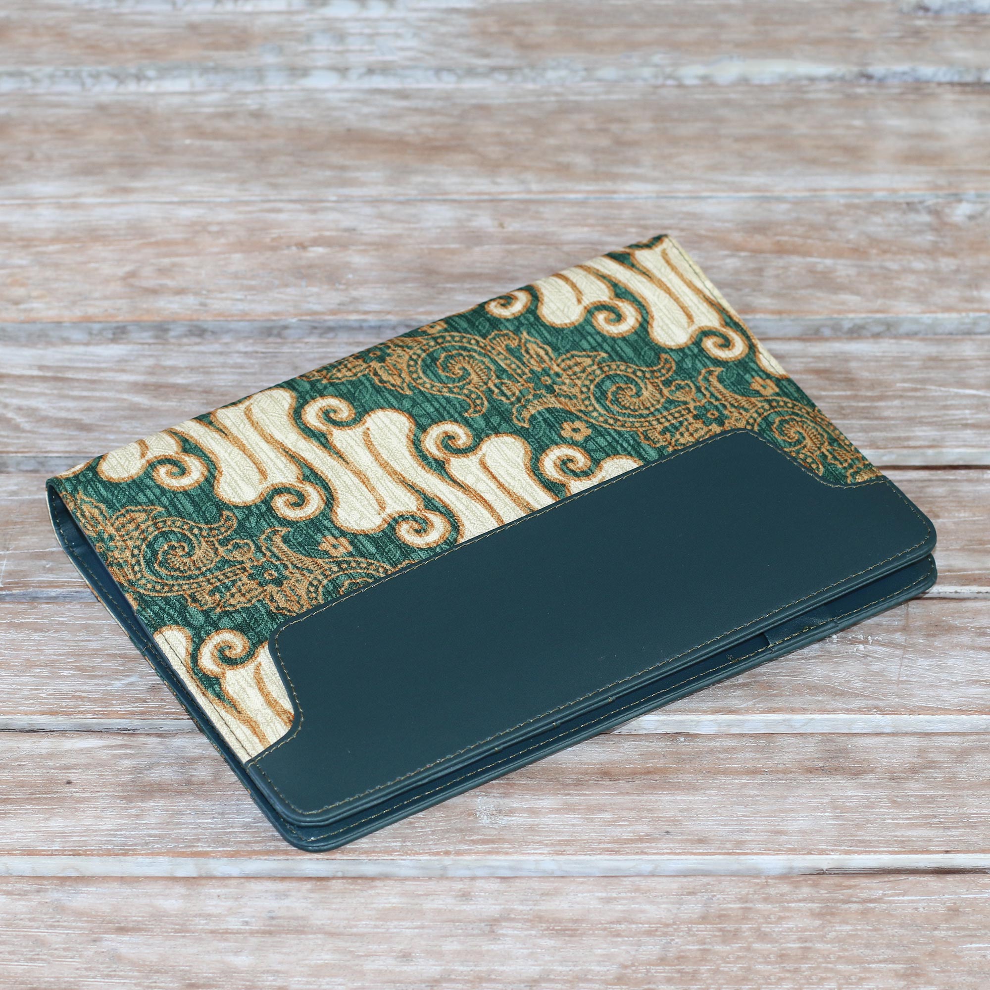 Premium Green Faux Leather Planner with Batik Print - Ultimate Organizer