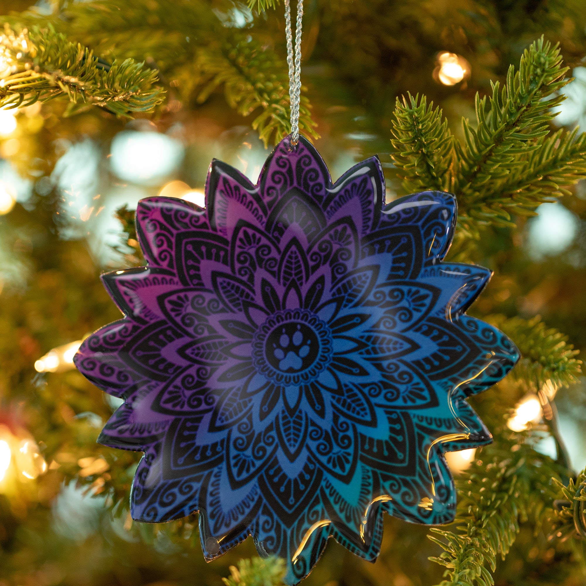 Premium Sunburst Paw Mandala Ornament - Handmade Holiday Cheer