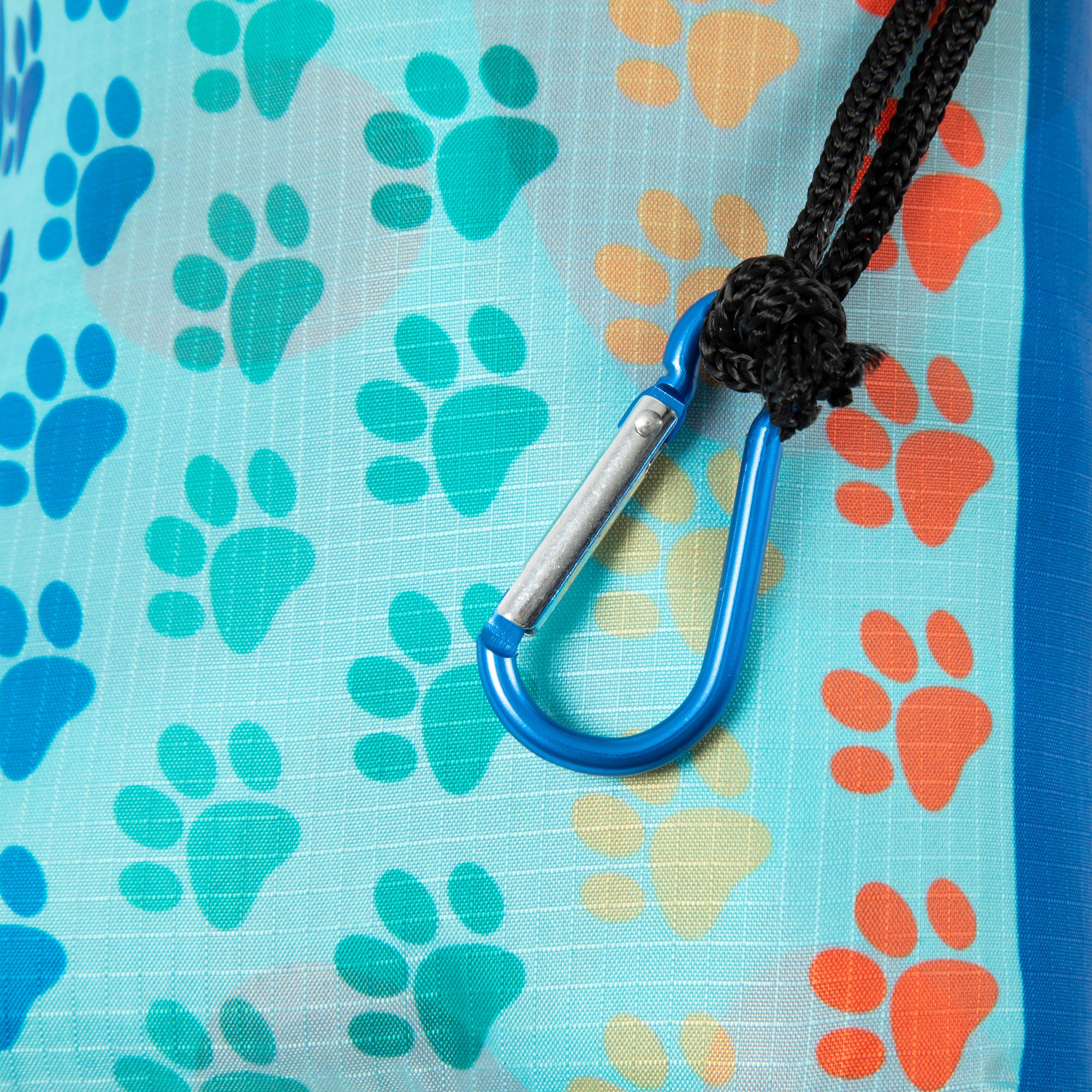 Ultimate Extra Large Sand-proof Beach Mat with Carrying Pouch & Stakes - Premium Outdoor Comfort