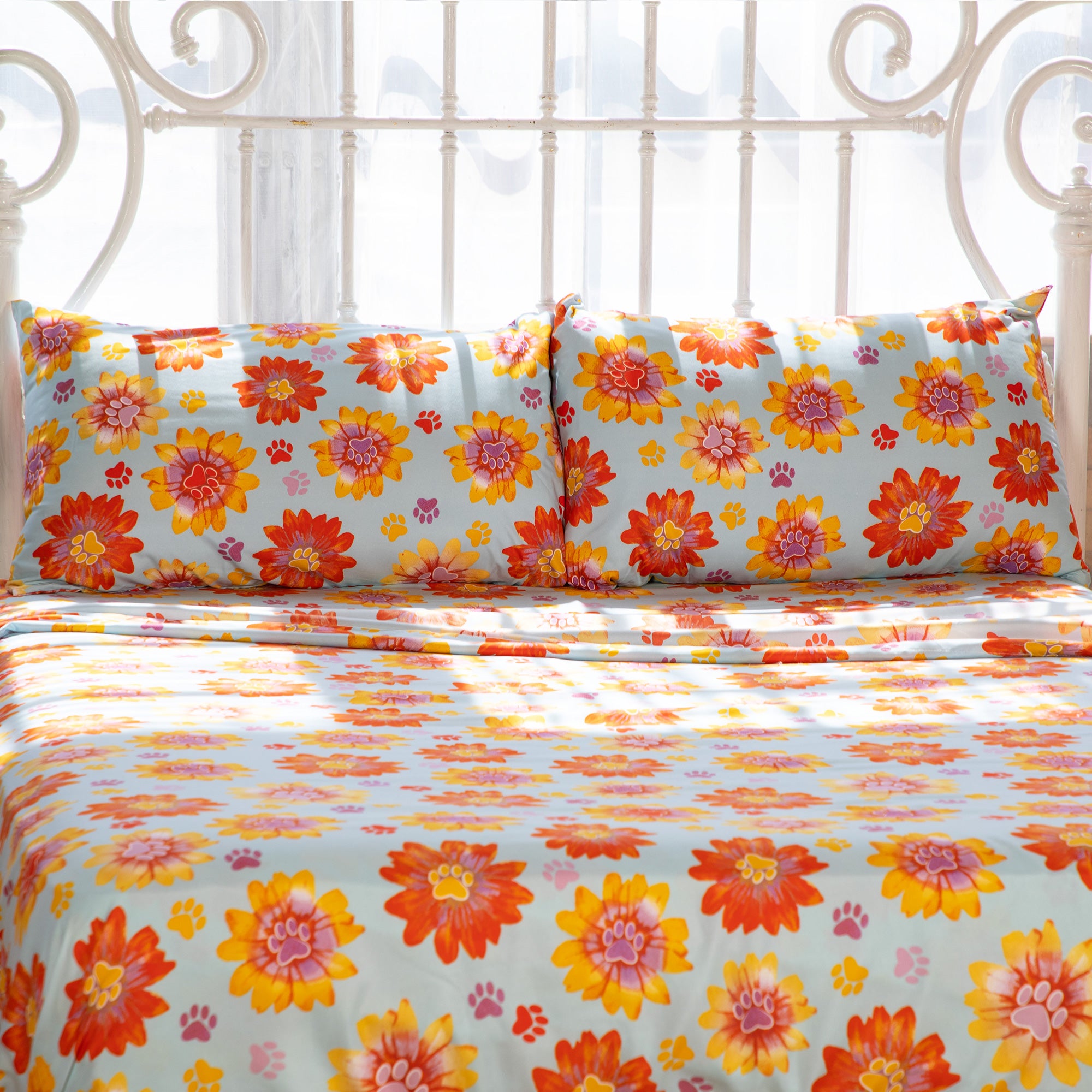 Premium Retro Paws Microfiber Luxury Sheet Set