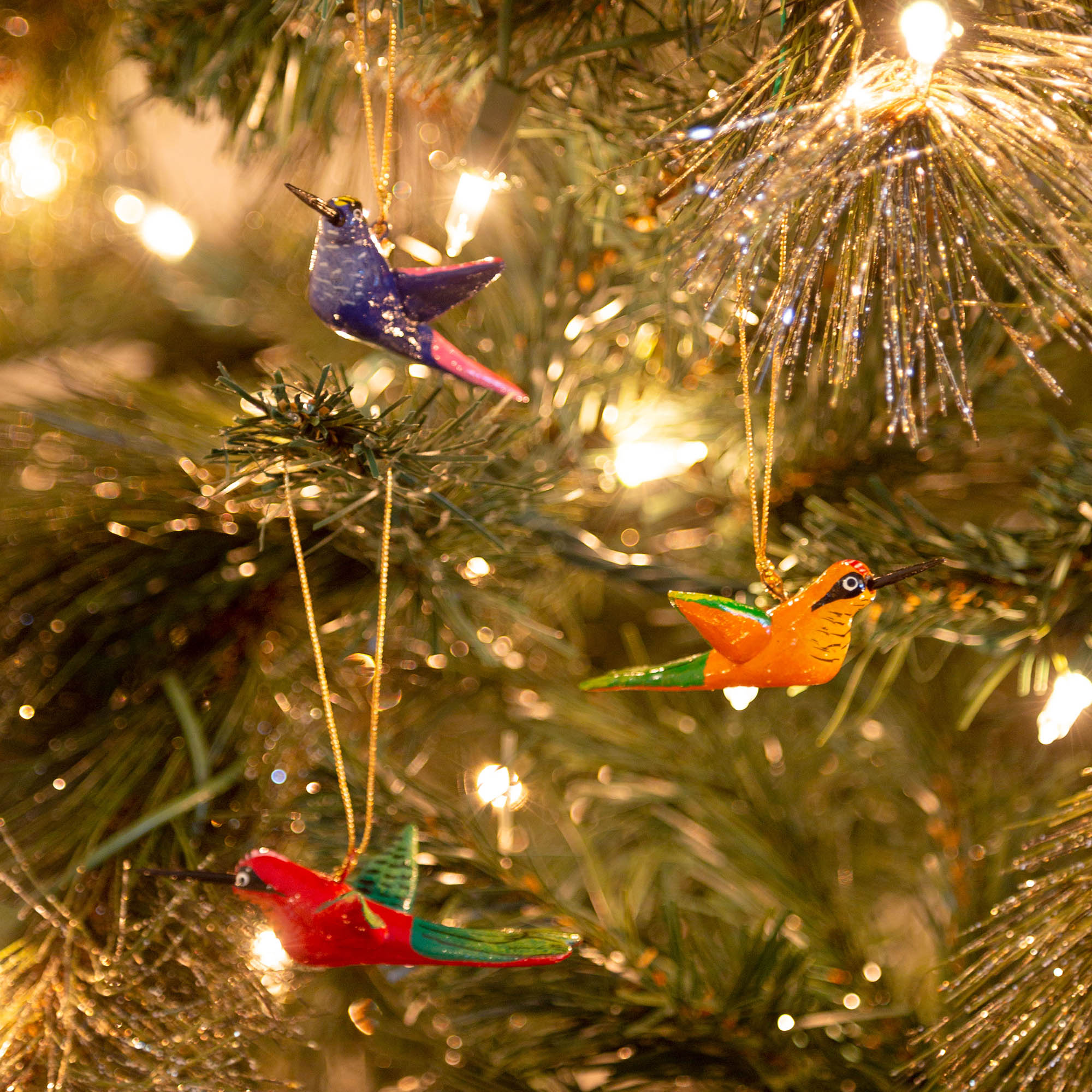 Premium Hand-Painted Hummingbird Ornament - Rainbow Colors
